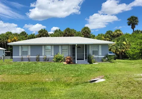 1163 Click Drive Moore Haven FL 33471