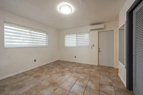 1528 NE 33rd Street Oakland Park FL 33334