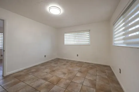 1528 NE 33rd Street Oakland Park FL 33334