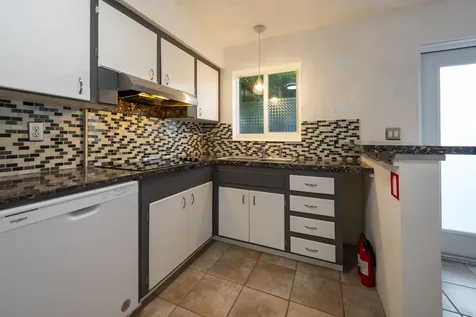 1528 NE 33rd Street Oakland Park FL 33334