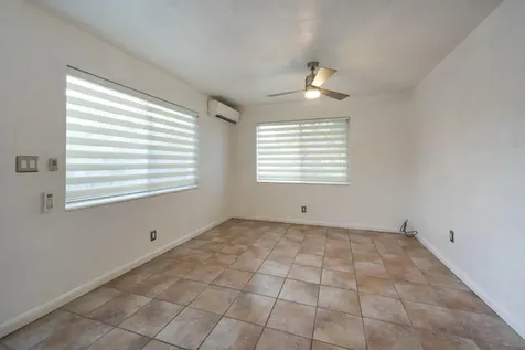 1528 NE 33rd Street Oakland Park FL 33334