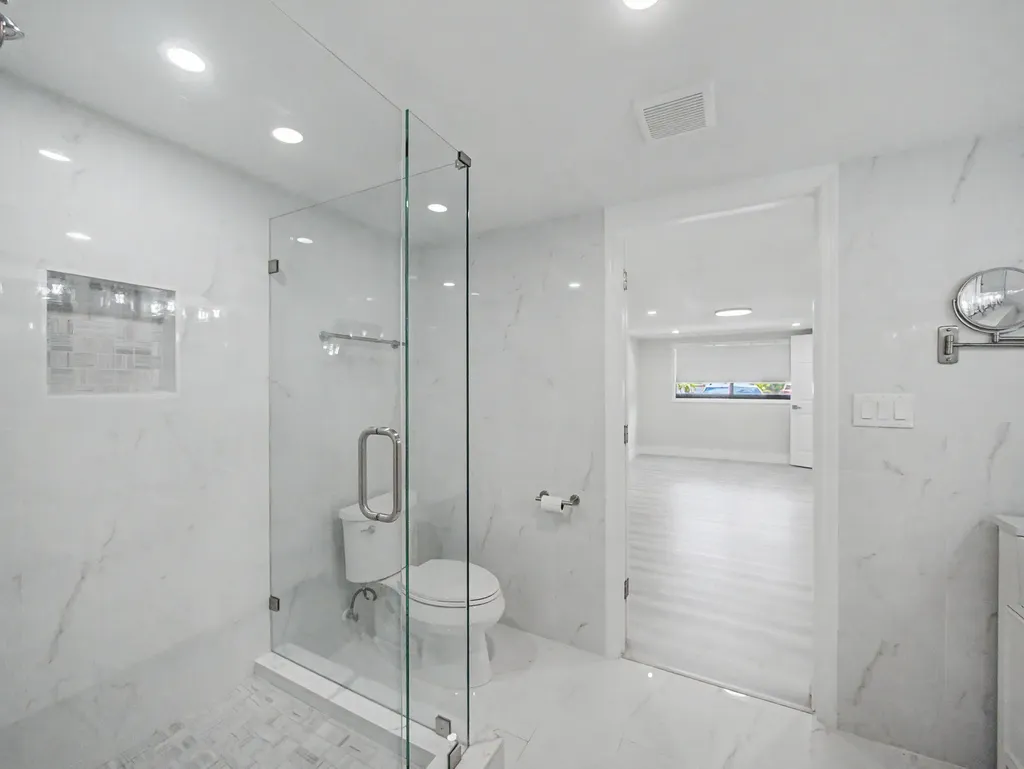 9298 Birmingham Drive Palm Beach Gardens FL 33410