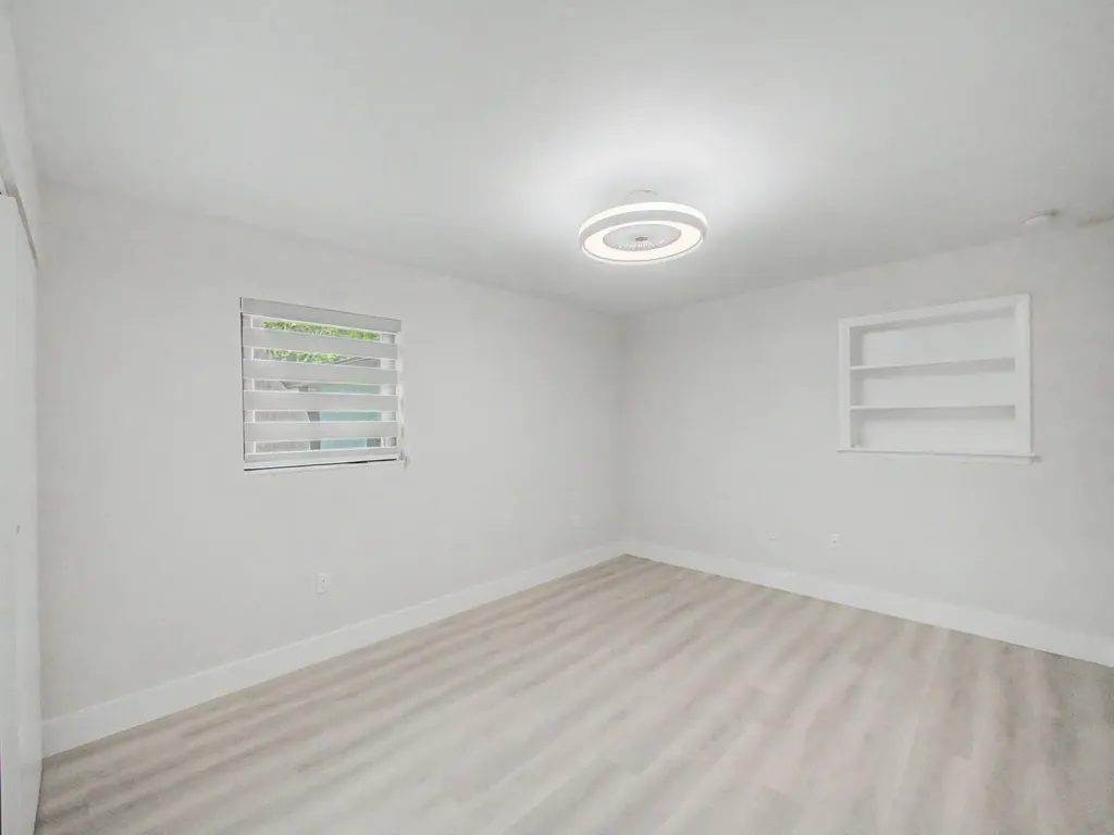 9298 Birmingham Drive Palm Beach Gardens FL 33410
