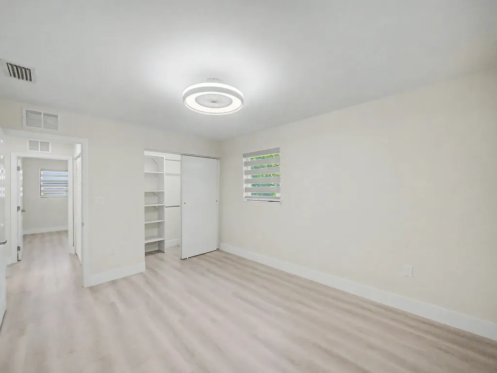 9298 Birmingham Drive Palm Beach Gardens FL 33410