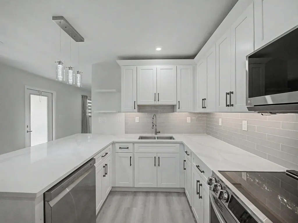 9298 Birmingham Drive Palm Beach Gardens FL 33410