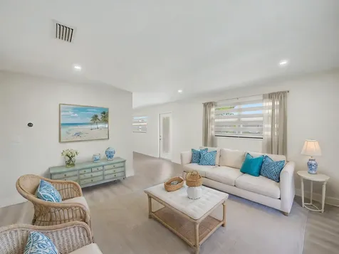 9298 Birmingham Drive Palm Beach Gardens FL 33410