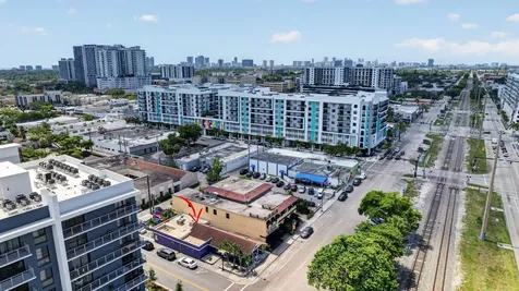 2040 Polk Street Hollywood FL 33020