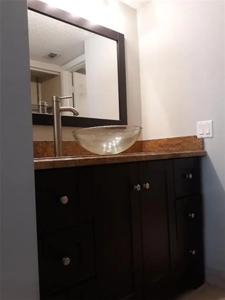 1100 NW 87th Avenue Coral Springs FL 33071