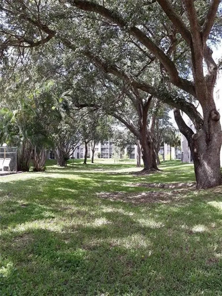 1100 NW 87th Avenue Coral Springs FL 33071