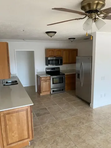 18 Andros Road Palm Springs FL 33461