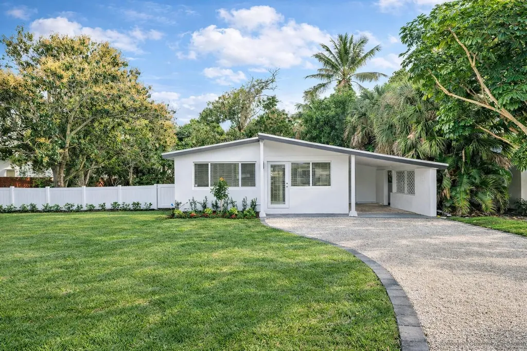 474 Enfield Street Boca Raton FL 33487