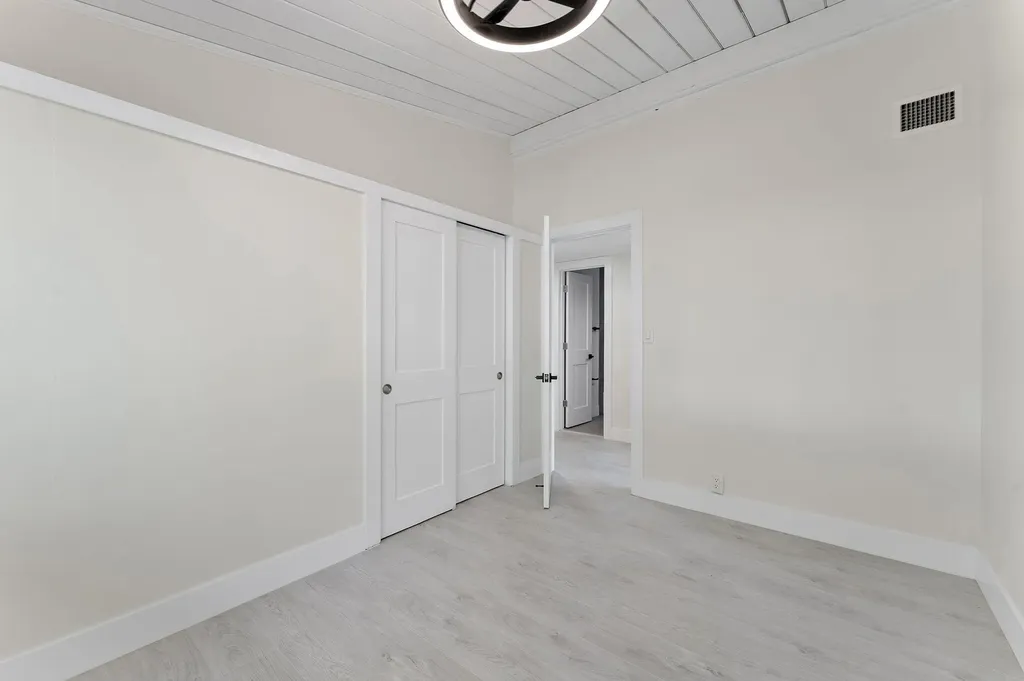 474 Enfield Street Boca Raton FL 33487