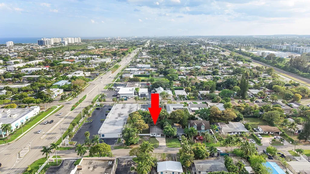474 Enfield Street Boca Raton FL 33487
