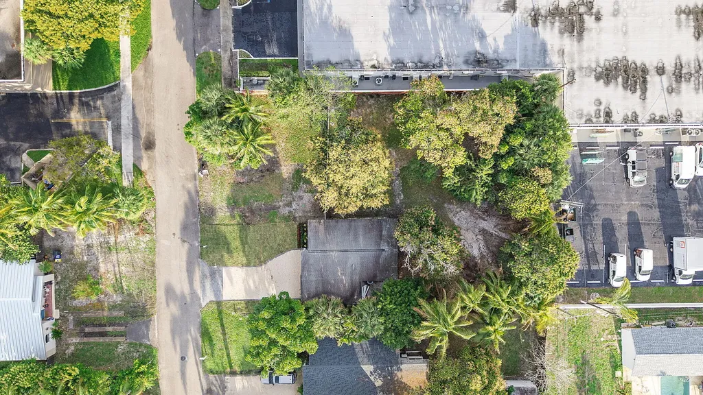 474 Enfield Street Boca Raton FL 33487