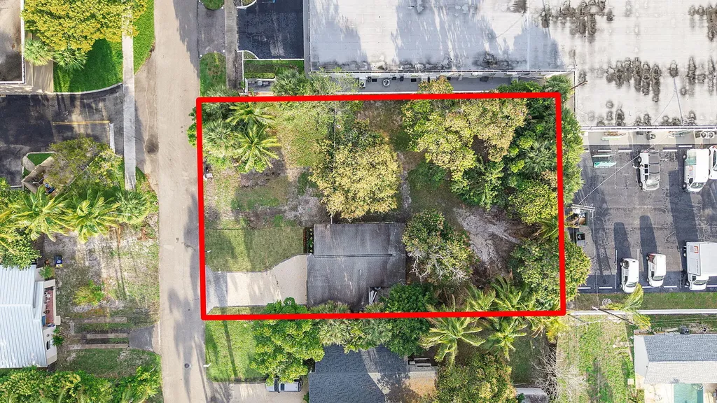 474 Enfield Street Boca Raton FL 33487