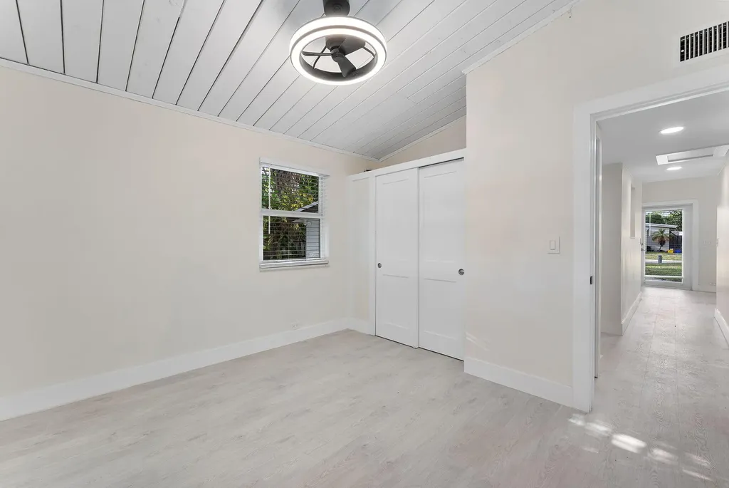 474 Enfield Street Boca Raton FL 33487