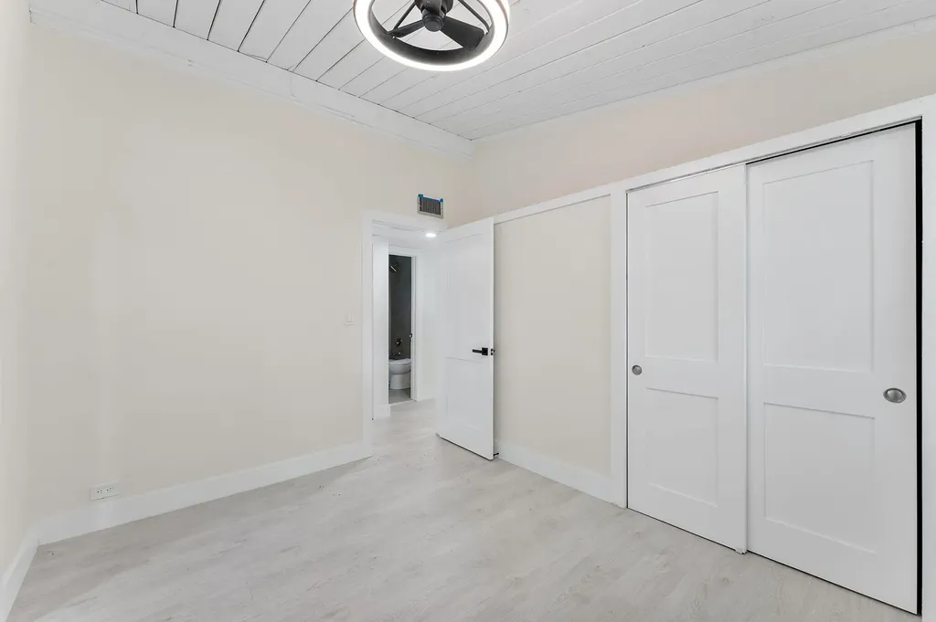 474 Enfield Street Boca Raton FL 33487