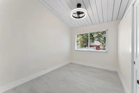 474 Enfield Street Boca Raton FL 33487