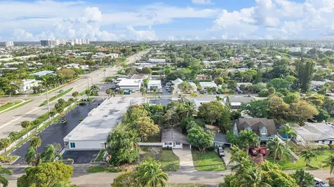 474 Enfield Street Boca Raton FL 33487