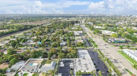 474 Enfield Street Boca Raton FL 33487
