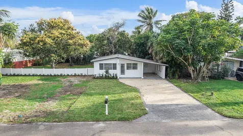 474 Enfield Street Boca Raton FL 33487