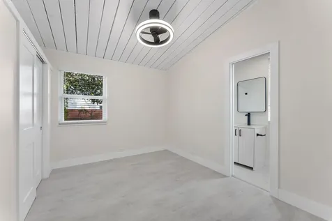 474 Enfield Street Boca Raton FL 33487