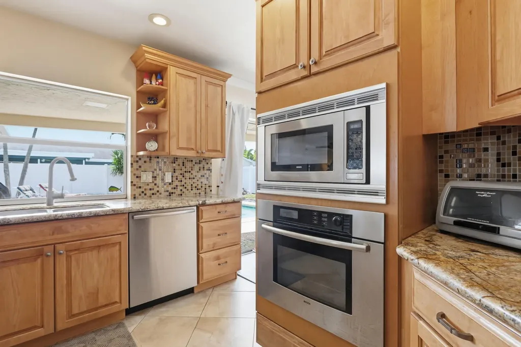 106 Orchard Ridge Lane Boca Raton FL 33431