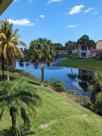1522 Lake Crystal Drive West Palm Beach FL 33411