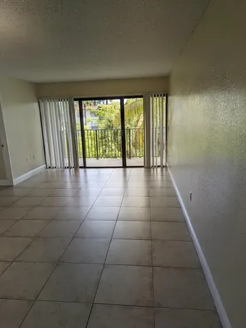 1522 Lake Crystal Drive West Palm Beach FL 33411