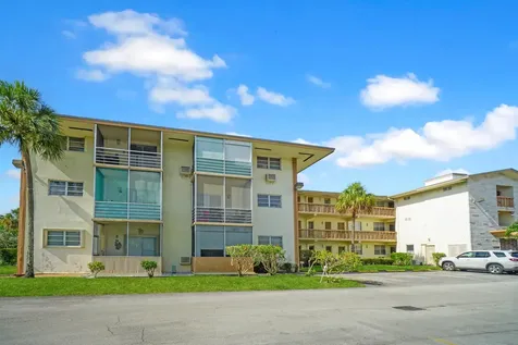 16750 NE 14th Avenue Miami FL 33162