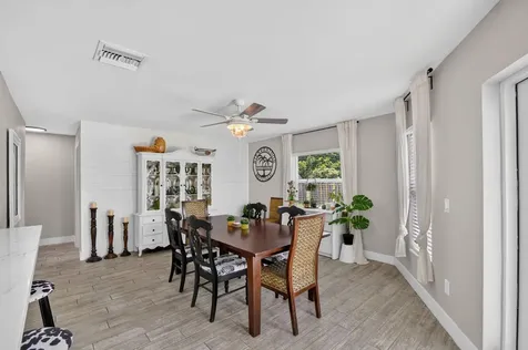 445 Palo Alto Drive Palm Springs FL 33461