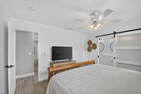 445 Palo Alto Drive Palm Springs FL 33461