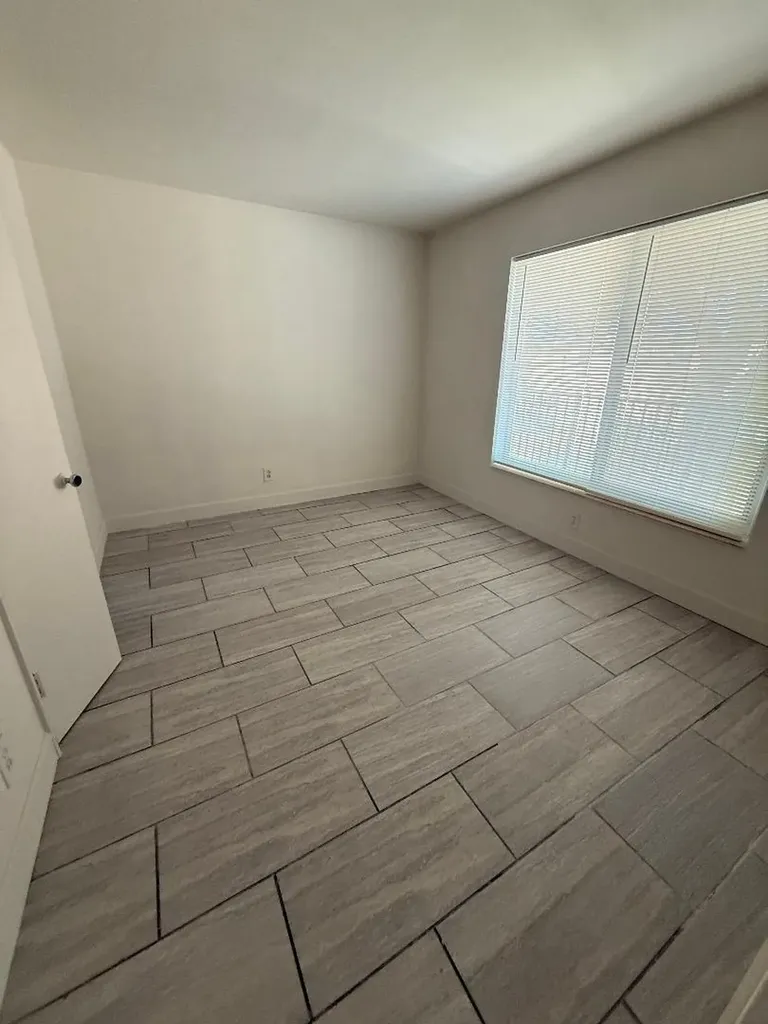 2317 NE 2nd Street Pompano Beach FL 33062