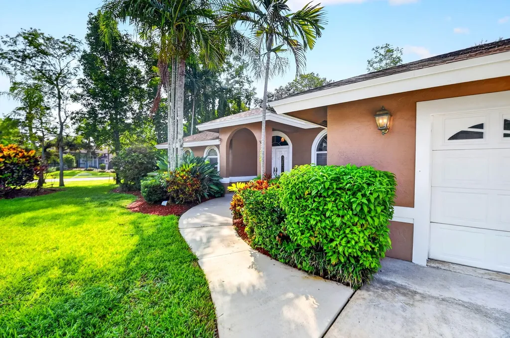 13578 Chatsworth Village Drive Wellington FL 33414