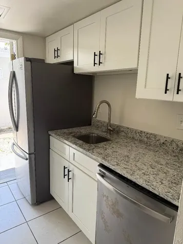 1913 NE 2nd Street Pompano Beach FL 33060