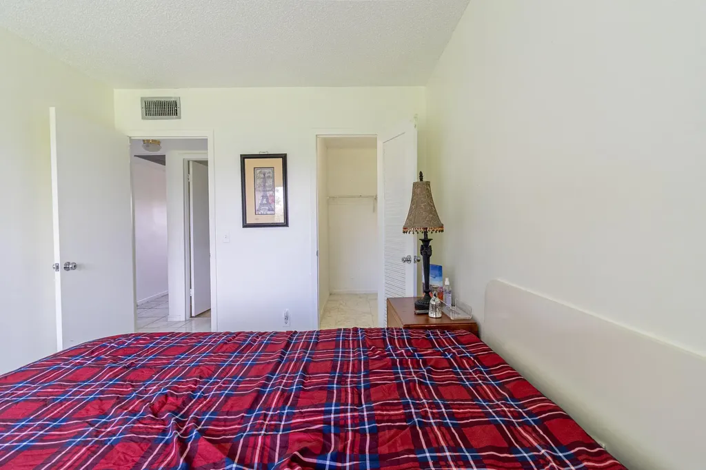 158 Mansfield D Drive Boca Raton FL 33434