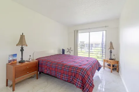 158 Mansfield D Drive Boca Raton FL 33434