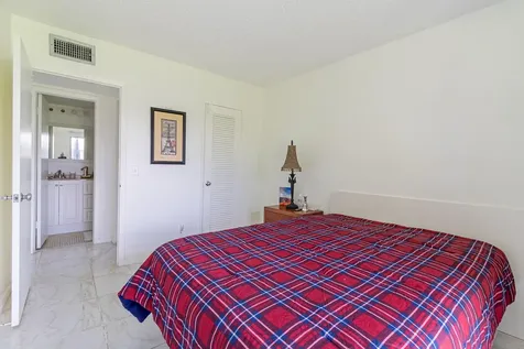 158 Mansfield D Drive Boca Raton FL 33434