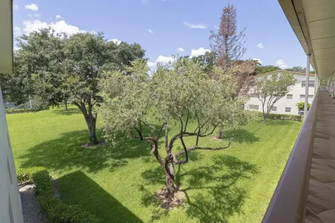 158 Mansfield D Drive Boca Raton FL 33434