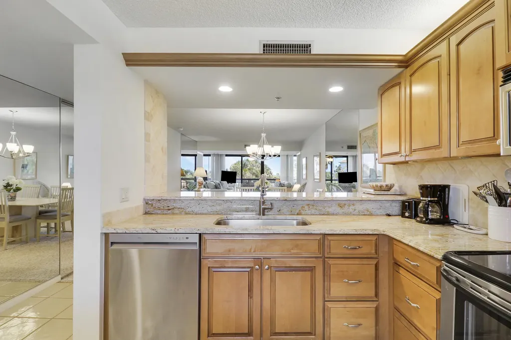401 S Seas Drive Jupiter FL 33477
