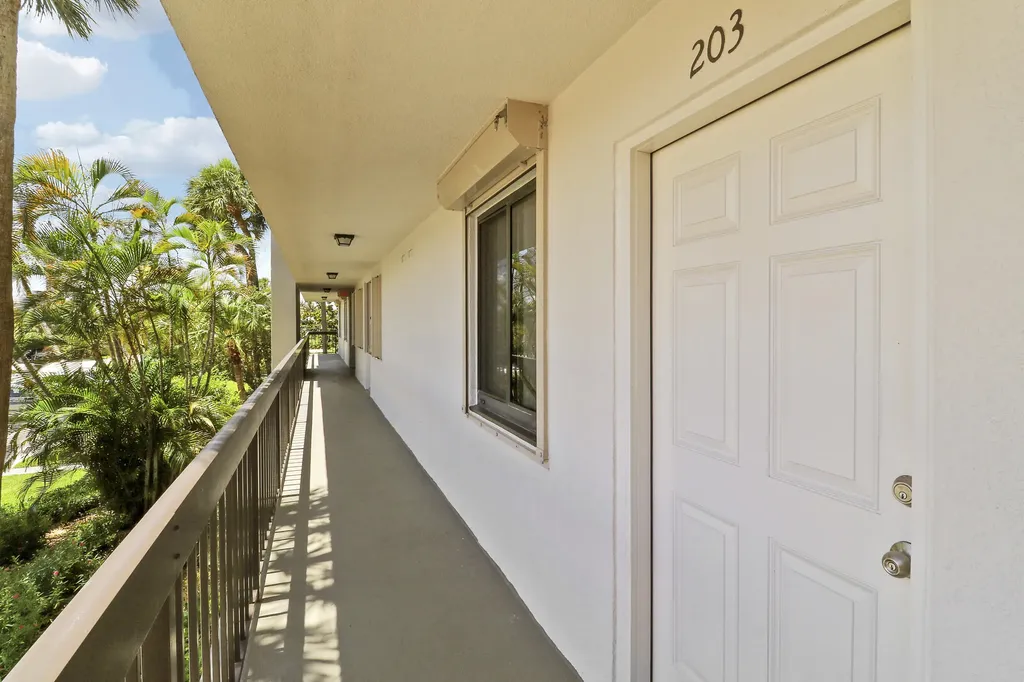401 S Seas Drive Jupiter FL 33477