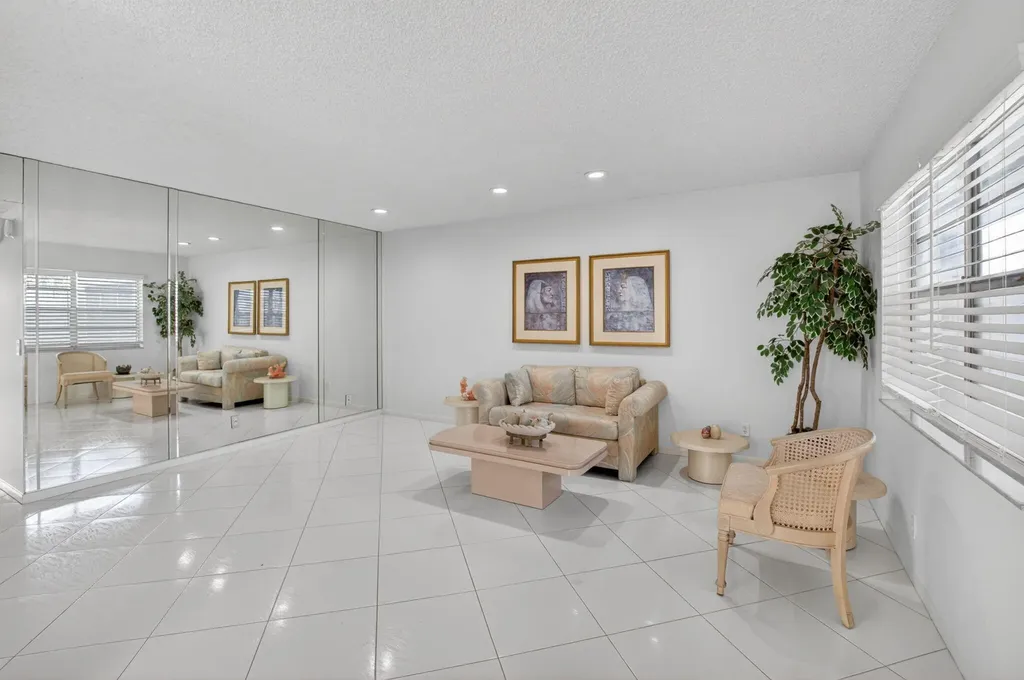 955 Normandy Trail Delray Beach FL 33484