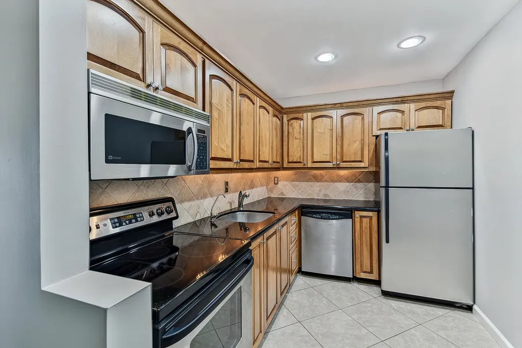 6345 Bay Club Drive Fort Lauderdale FL 33308