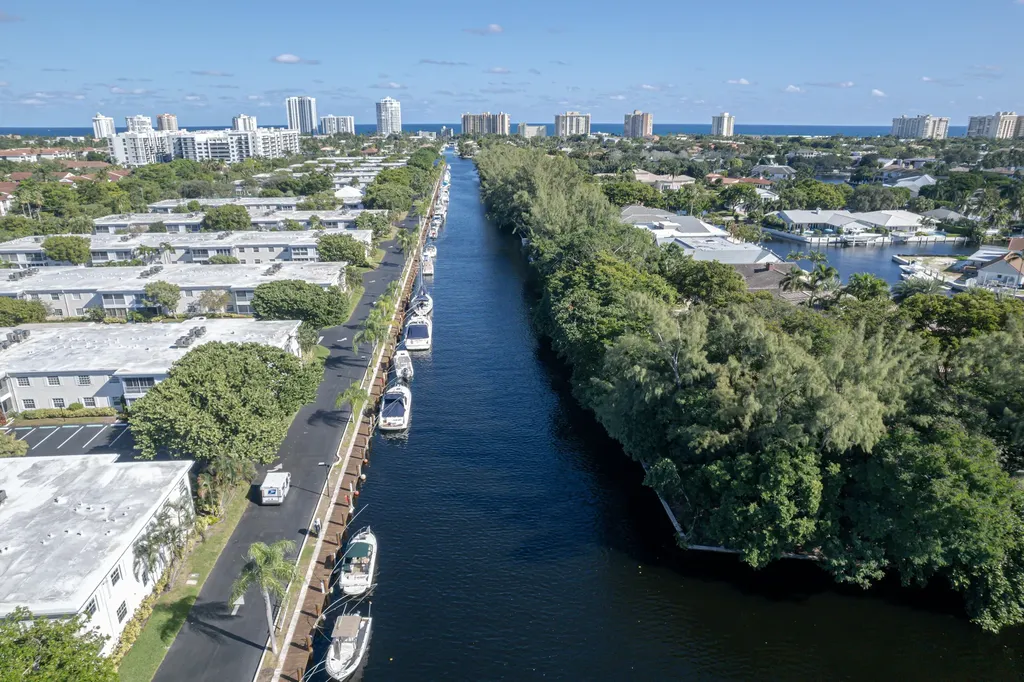6345 Bay Club Drive Fort Lauderdale FL 33308