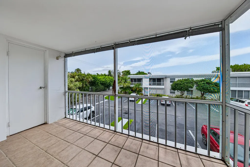 6345 Bay Club Drive Fort Lauderdale FL 33308