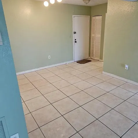 4174 Inverrary Drive Lauderhill FL 33319