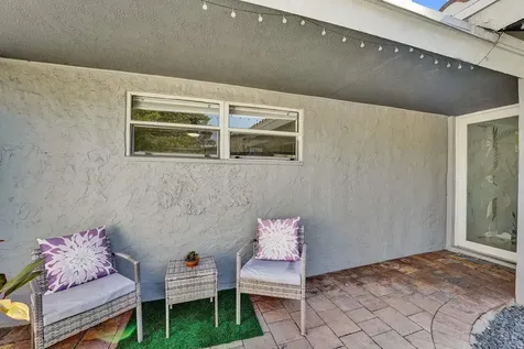 1036 NE 9th Avenue Fort Lauderdale FL 33304