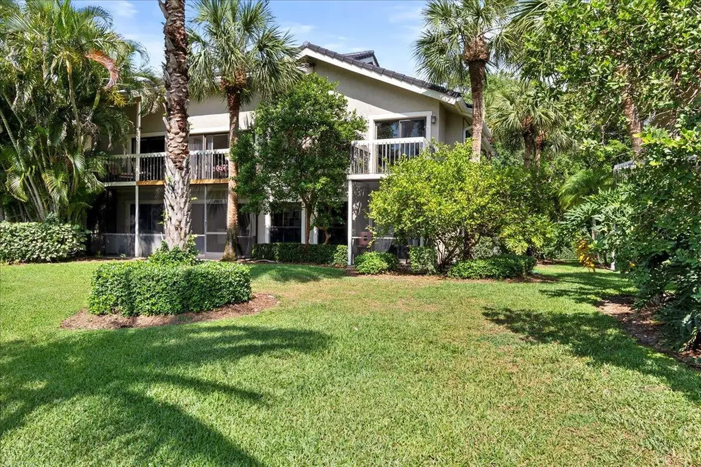 11863 Wimbledon Circle Wellington FL 33414