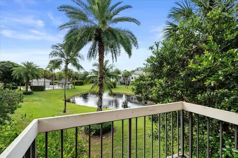 11863 Wimbledon Circle Wellington FL 33414