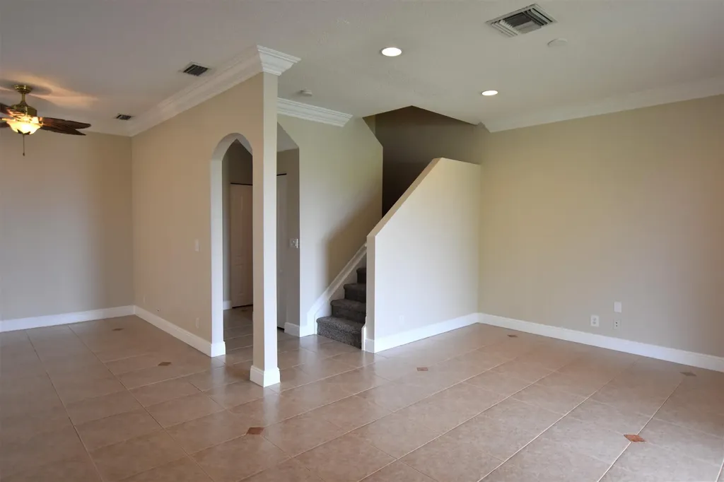 10395 Little Mustang Way Lake Worth FL 33449